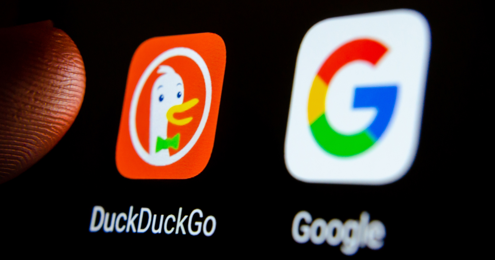 DuckDuckGo là gì? So với Google, công cụ tìm kiếm nào an toàn hơn?