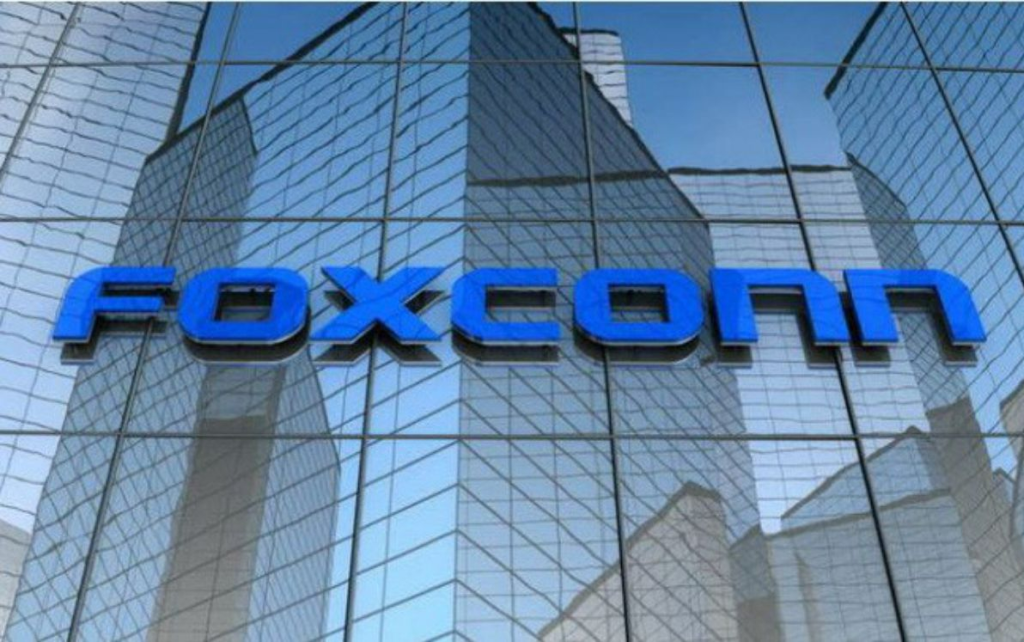 Foxconn là daonh nghiệp B2B chuyên sản xuất các linh kiện điện tử, phụ kiện điện tử